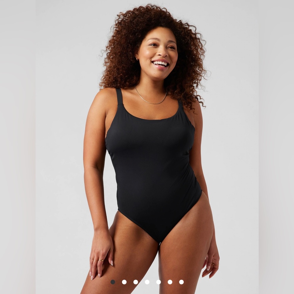 NWT ATHLETA Hermosa Black One Piece Swimsuit Size Medium